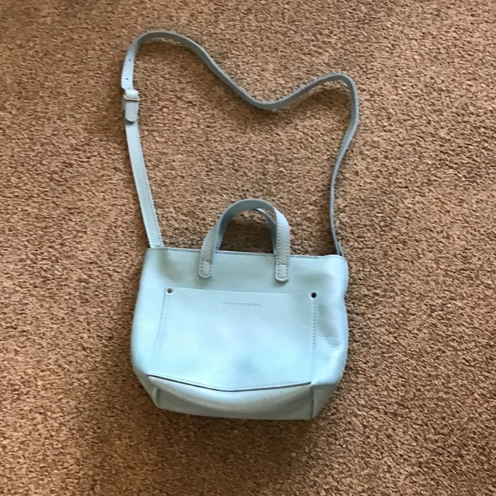 Portland Leather Medium Crossbody bag
